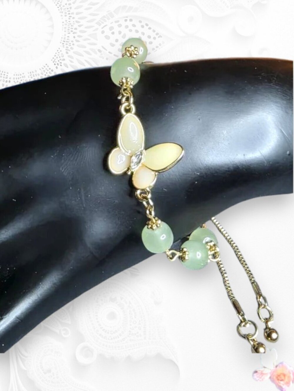 Butterfly Bracelet Adjustable Gold Tone Green Bead Cream Rhinestone 804